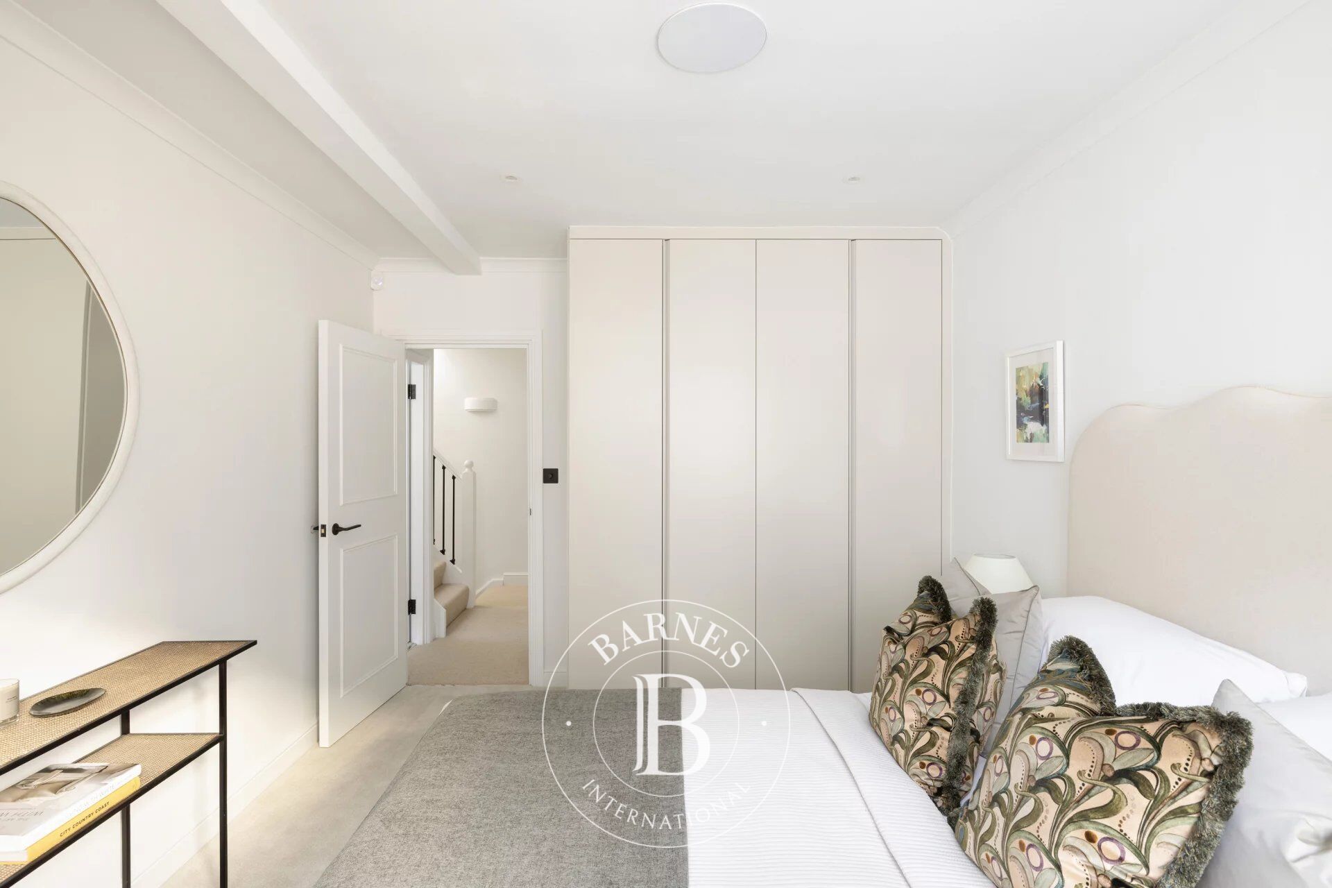 Ev London - picture 12