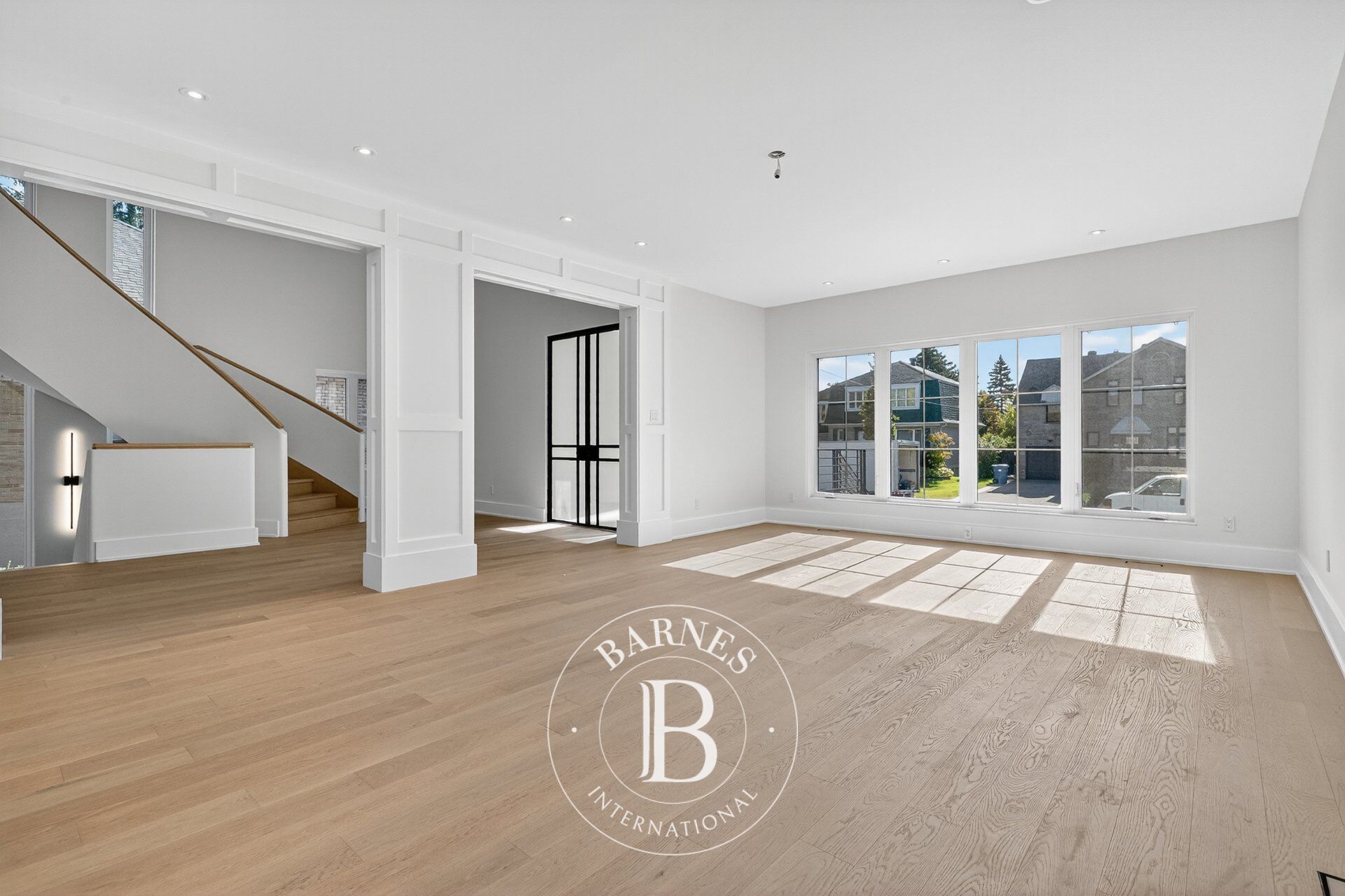 Ev Hampstead - picture 5