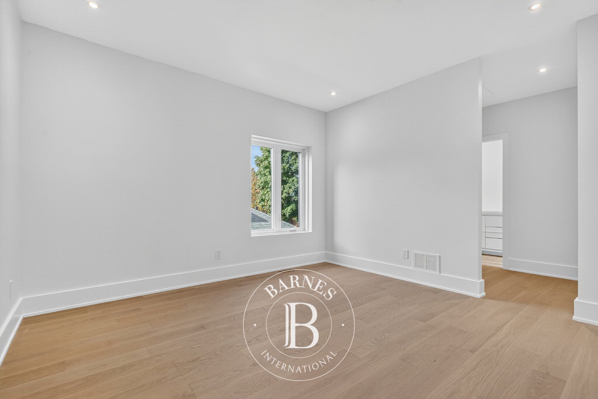 Ev Hampstead - picture 30