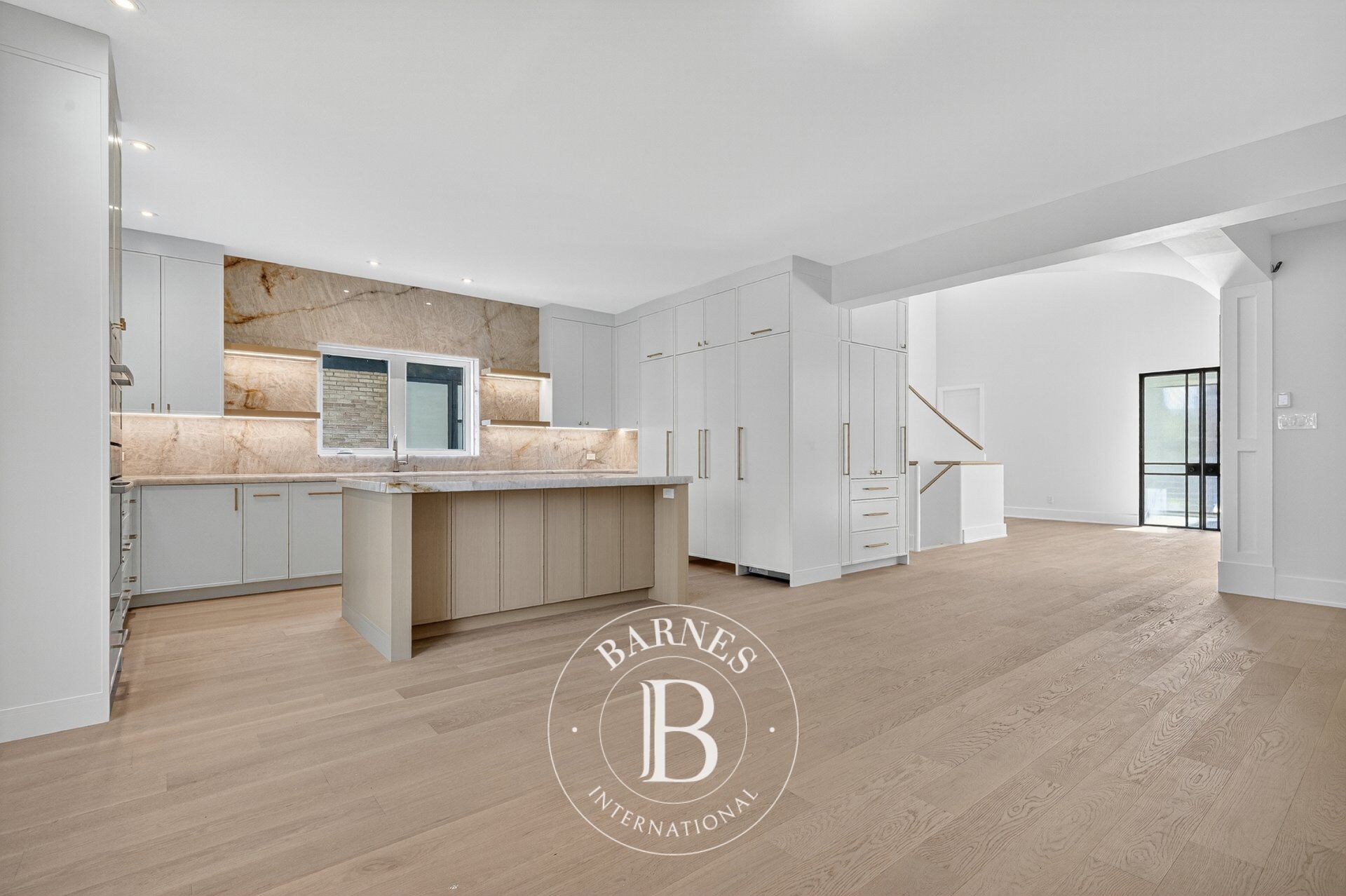 Ev Hampstead - picture 12