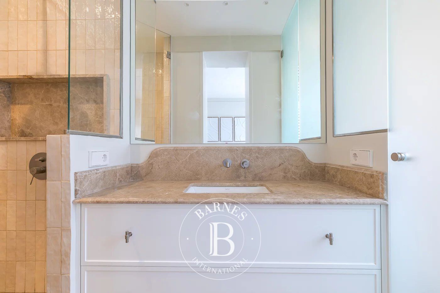 Daire Madrid - picture 27