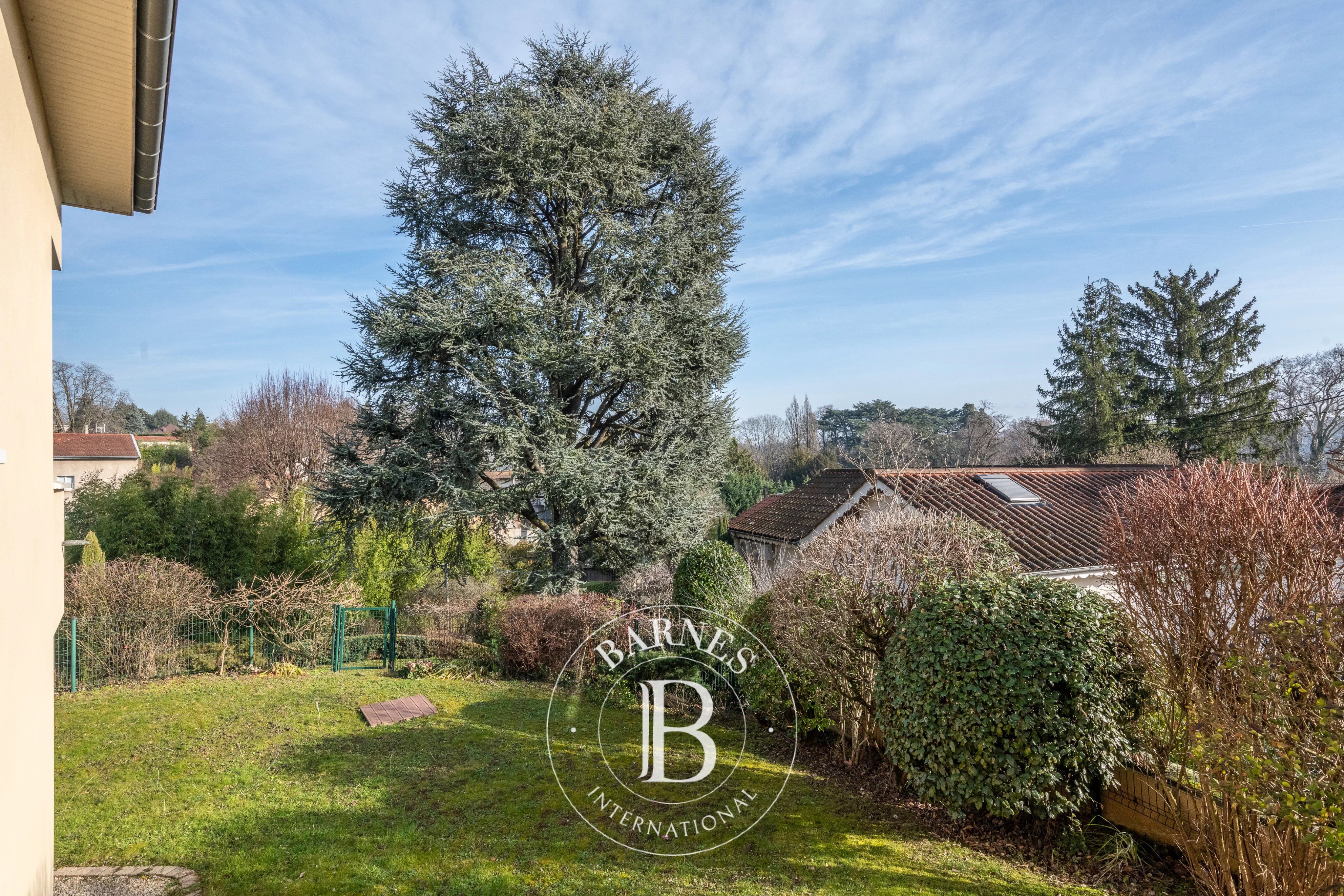 Casa Collonges-au-Mont-d'Or - picture 2