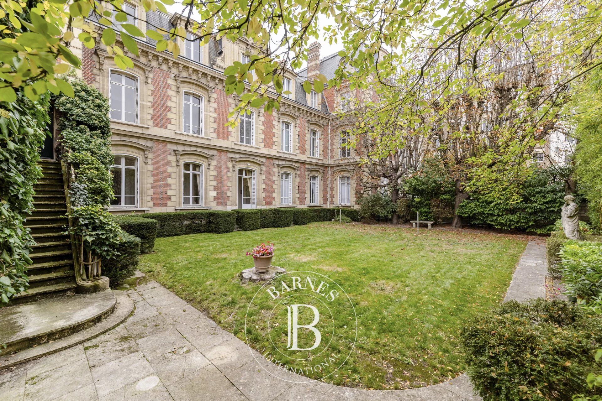 For Sale, Mansion Saint-Germain-en-Laye - picture 6