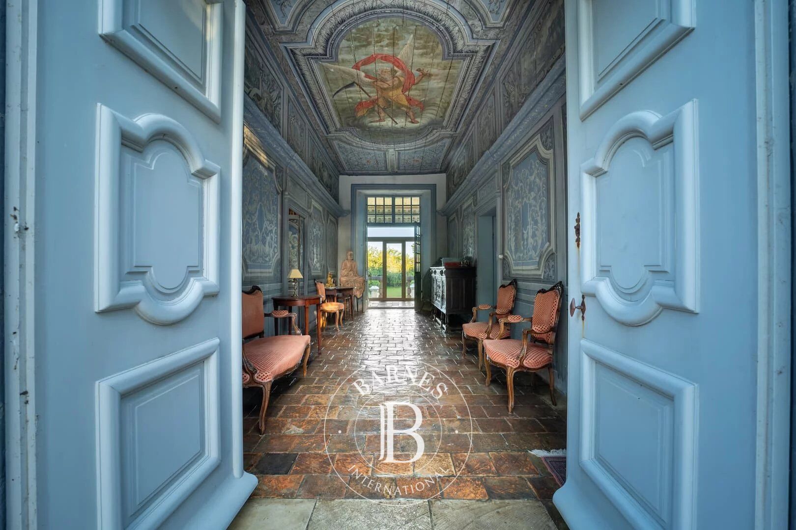 Exclusivité - Charente Maritime (17) - Château XVIIe MH et ses 8 gîtes - picture 3