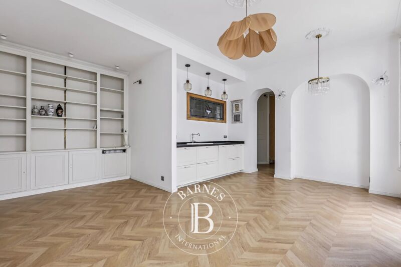 For Sale Apartment | Paris 7ème - picture 3