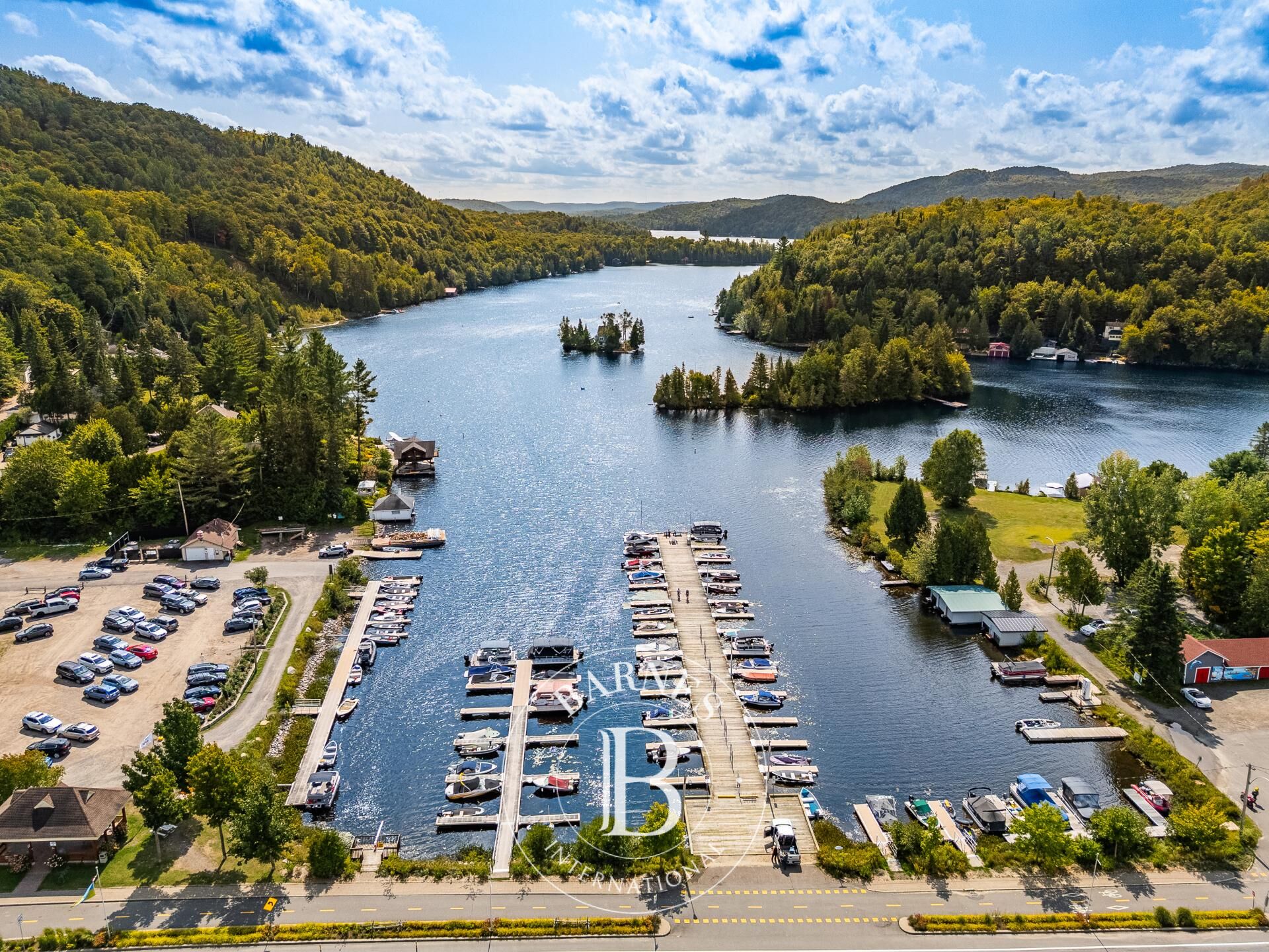 Ev Lac-des-Seize-Îles