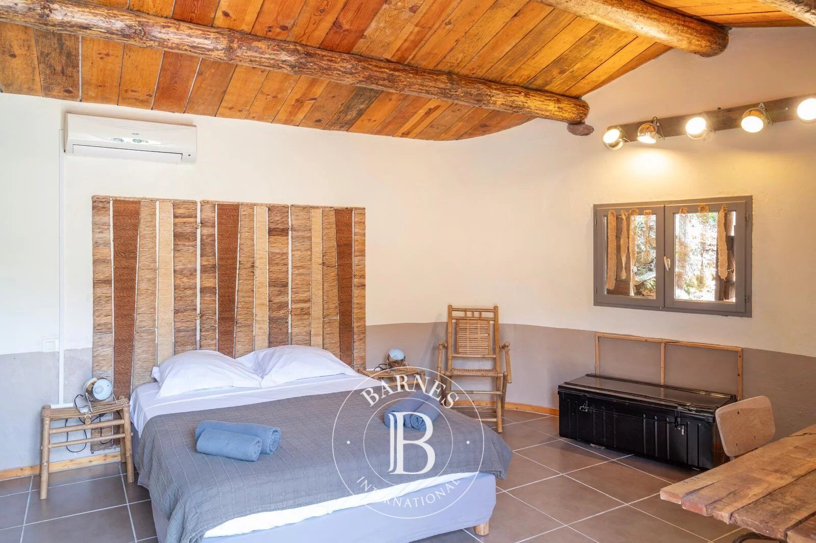 Villa Porto-Vecchio - picture 11