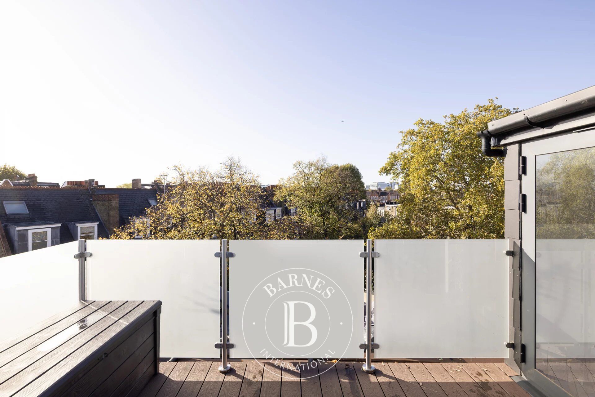 Daire London - picture 4