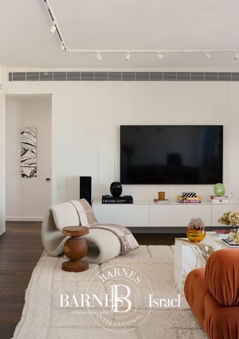 For Sale Apartment | Tel Aviv-Yafo - picture 3