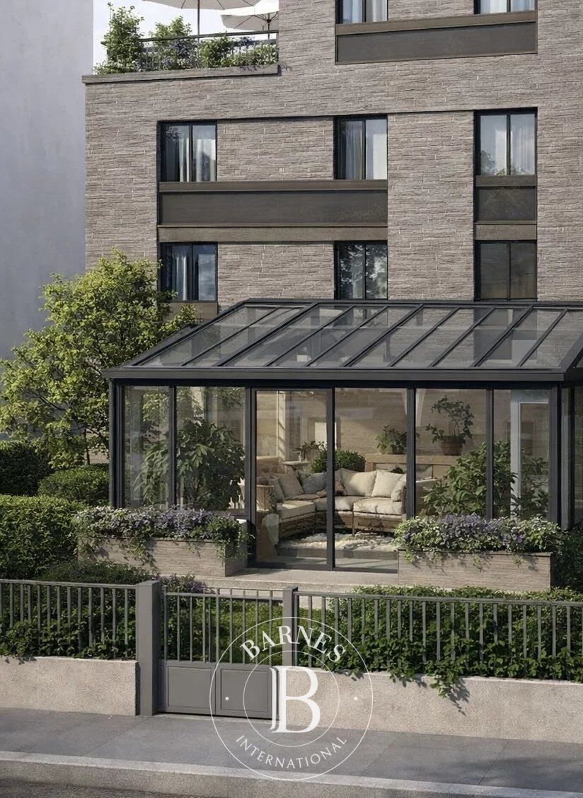 Casa Issy-les-Moulineaux - picture 1