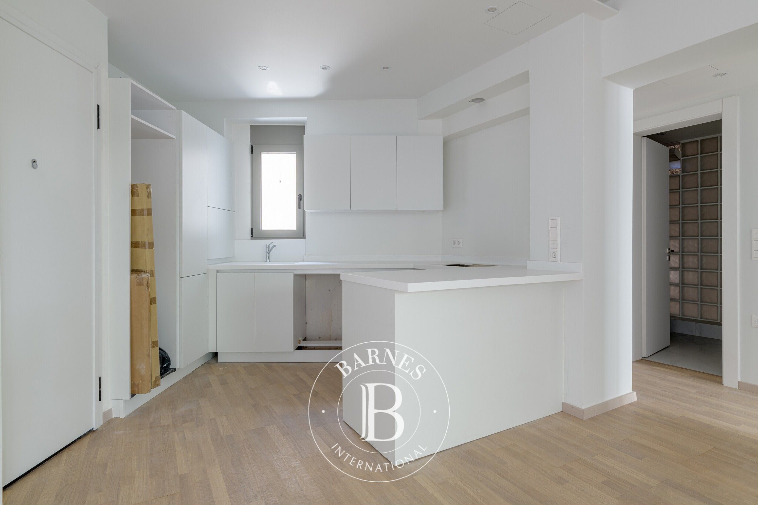 Daire Mets - picture 5