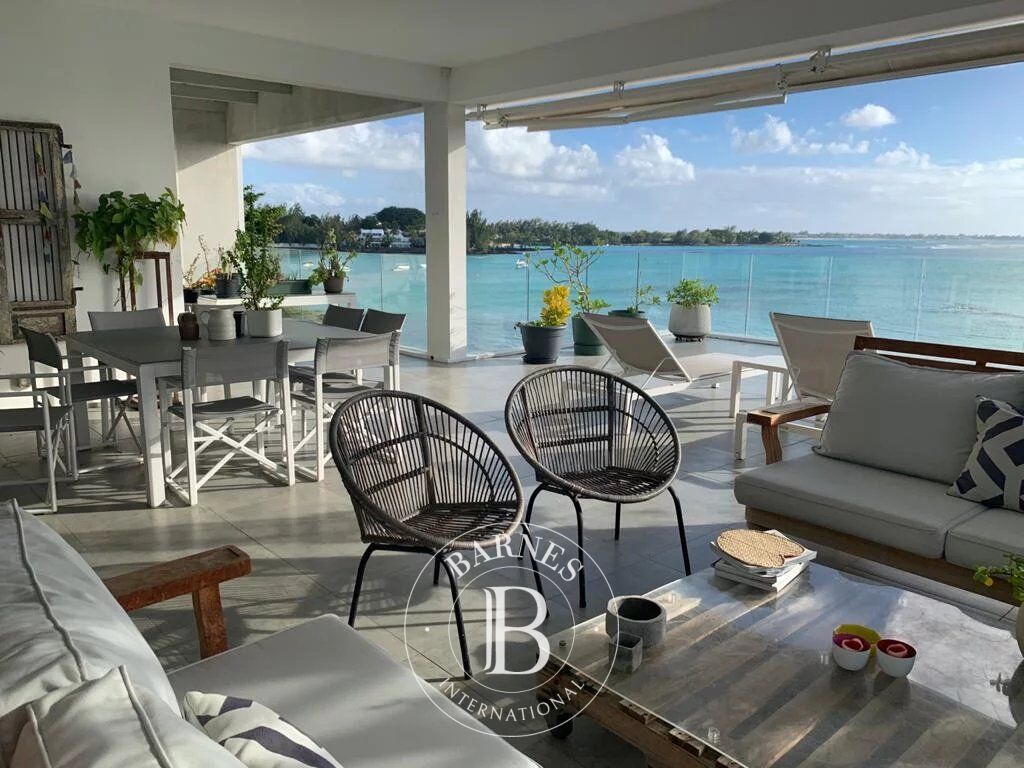 PEREYBÈRE - Superbe penthouse pieds dans l'eau - 3 chambres - picture 2