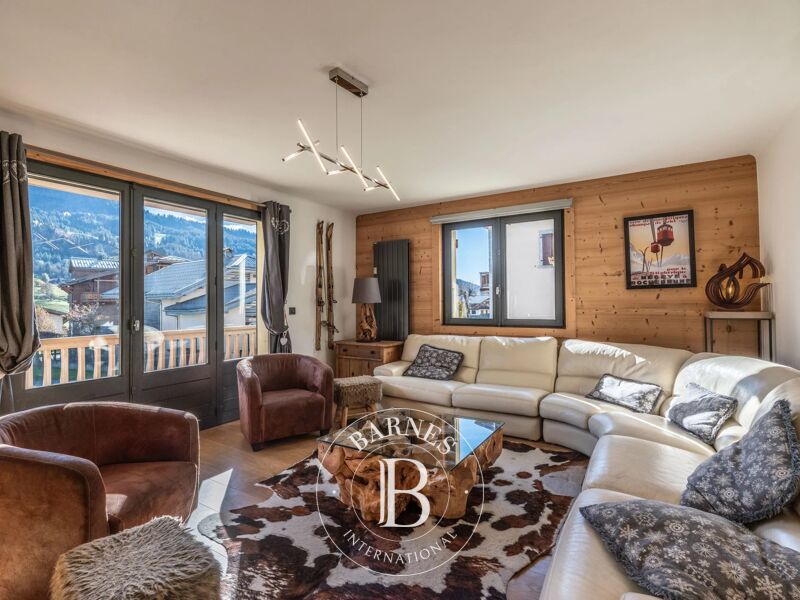 PRAZ-SUR-ARLY – HEART OF THE VILLAGE