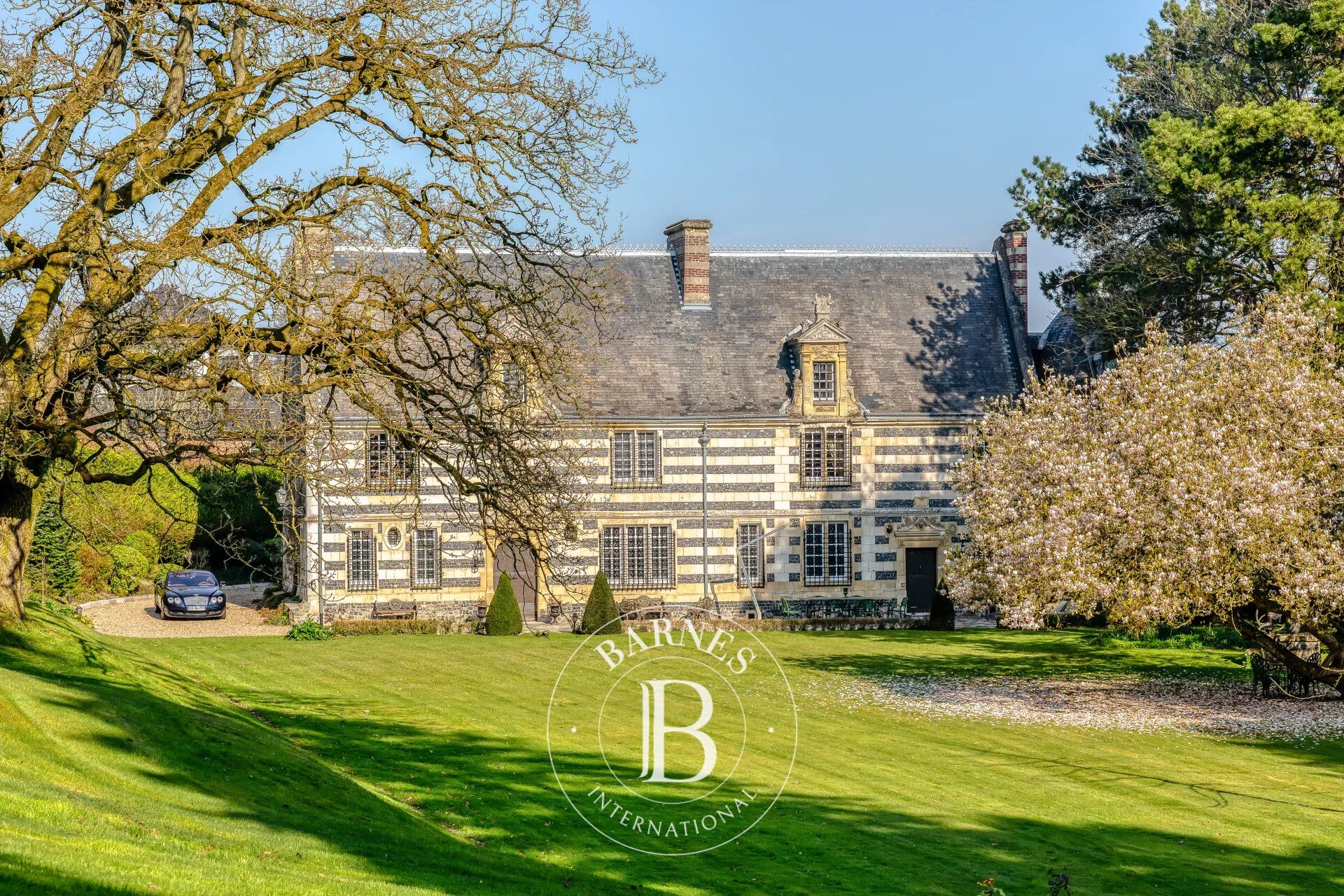 Seine Maritime - Manoir du 16ème siècle - Dépendances et parc de 2,25 ha - picture 1