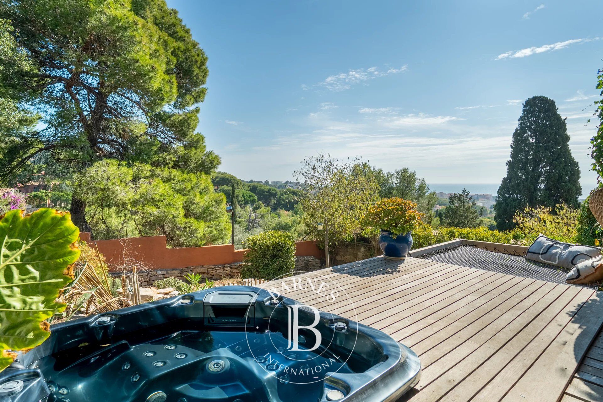 Sète – Mont Saint-Clair, côté Sud : Villa contemporaine avec vue mer et appartement indépendant - picture 3