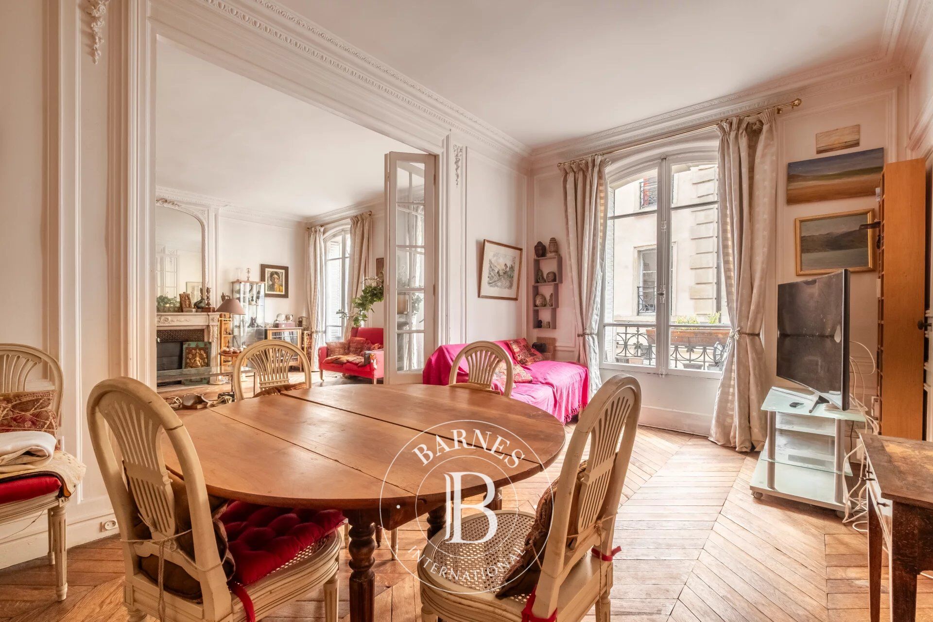 Paris 6 - Saint-Germain-des-Prés - Rue de l'Abbaye - To renovate - picture 3