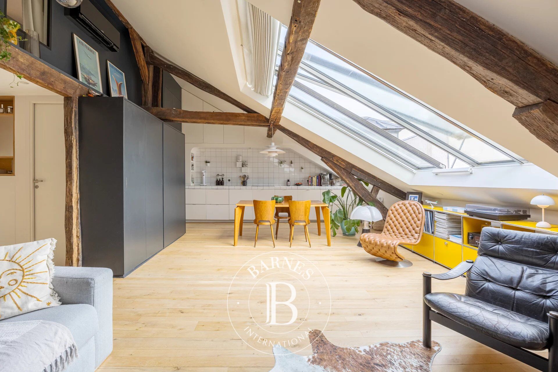 Off market - Dernier étage à l'esprit atelier - Calme absolu et vues dégagées plein ciel. - picture 1