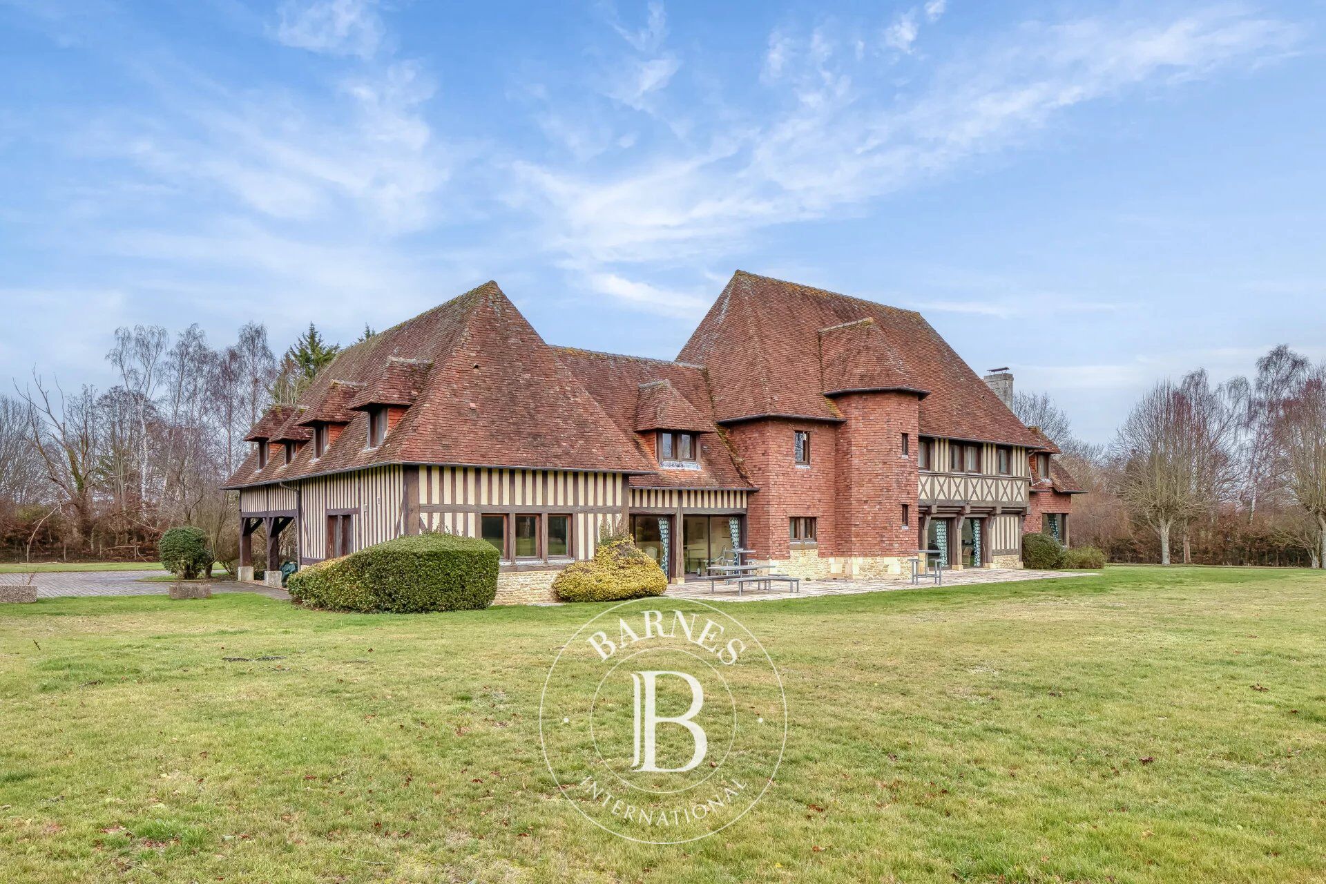 5 kms de Deauville - Magnifique manoir avec 7 chambres en suite -  parc 2,5 hectares - picture 2