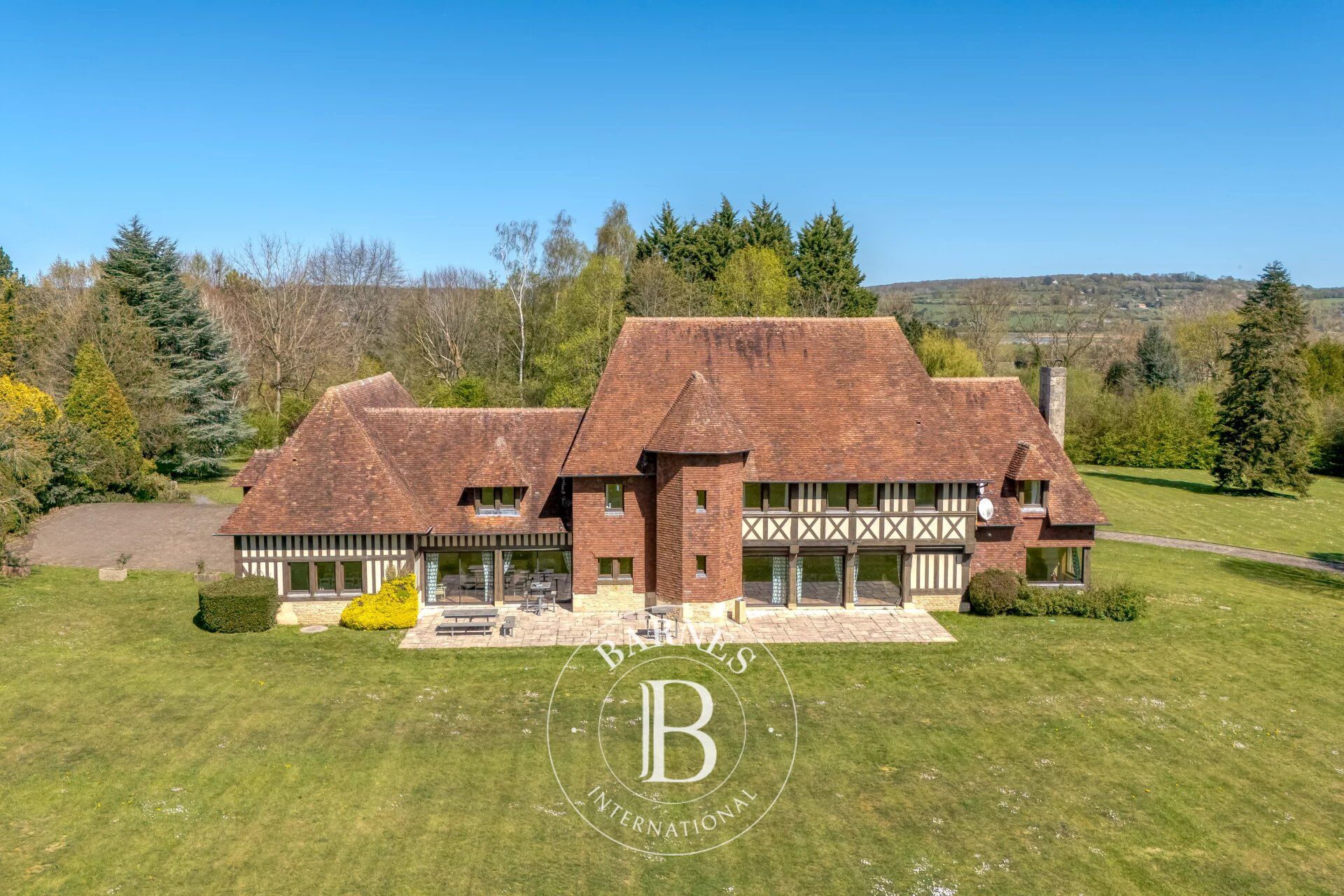 5 kms de Deauville - Magnifique manoir avec 7 chambres en suite -  parc 2,5 hectares - picture 3