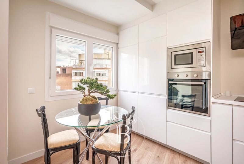 Venta, Piso Madrid - picture 3