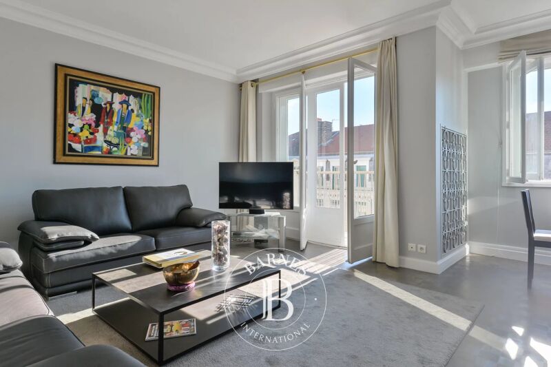 Lyon 6 - Cours Vitton - Appartement de 95m2 - 2 chambres - 3 balcon