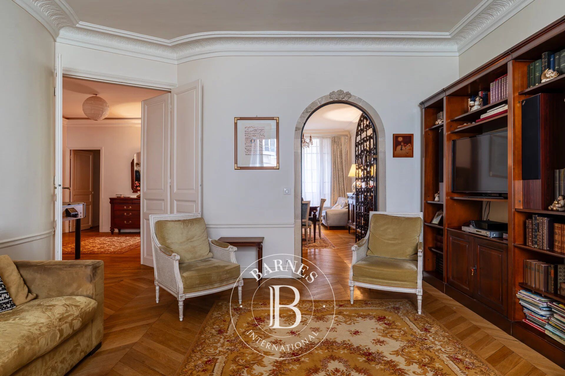Exclusivity - Paris 16 - Le Sueur - 3-bedroom family and reception apartment - picture 3