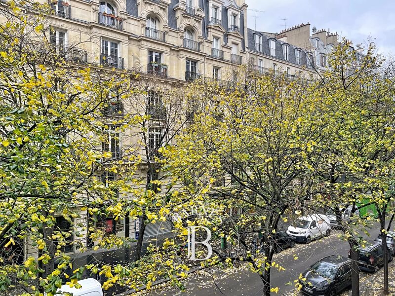 À louer, Appartement Paris 18ème - picture 2