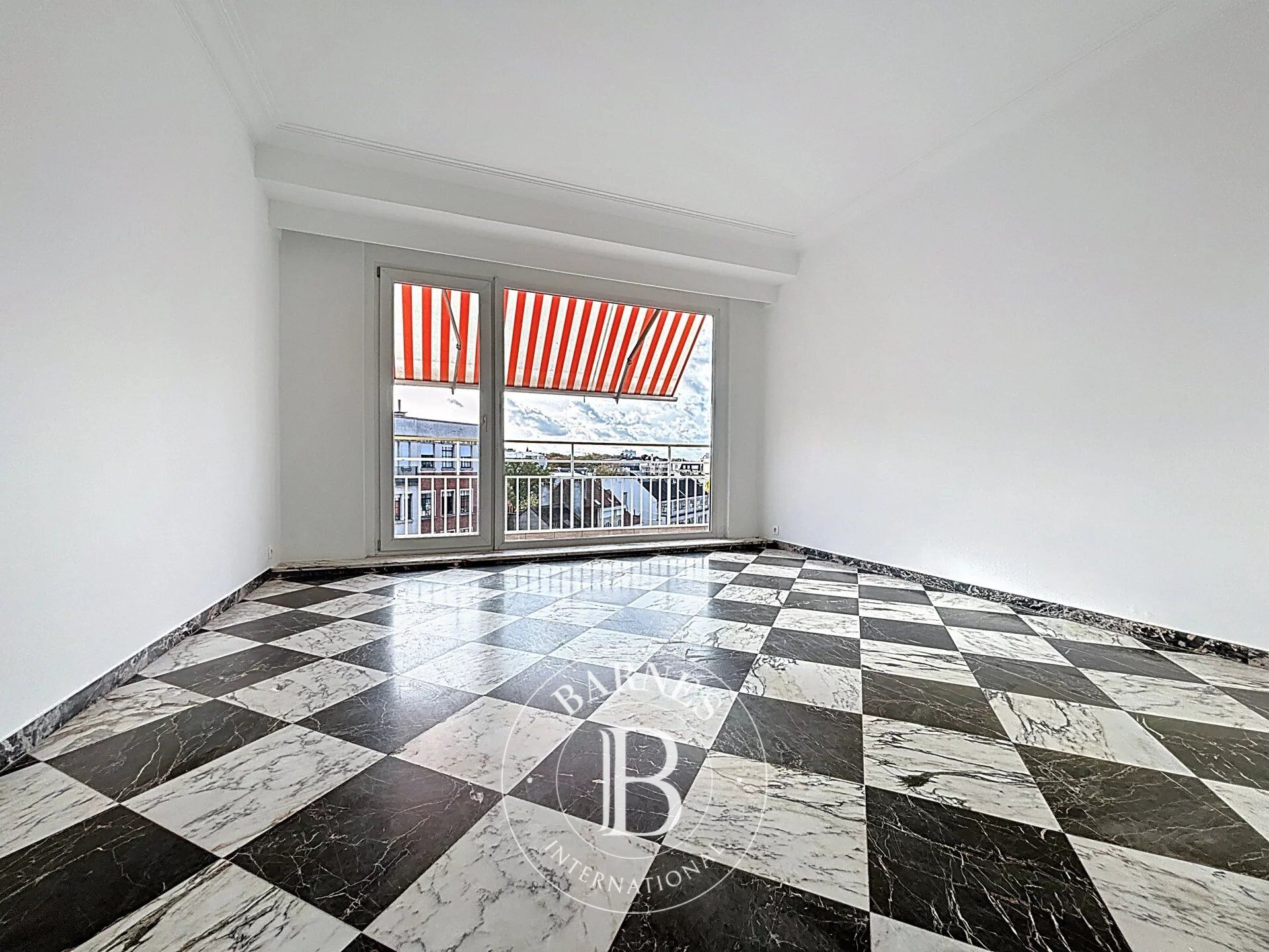 Daire Ixelles - picture 8