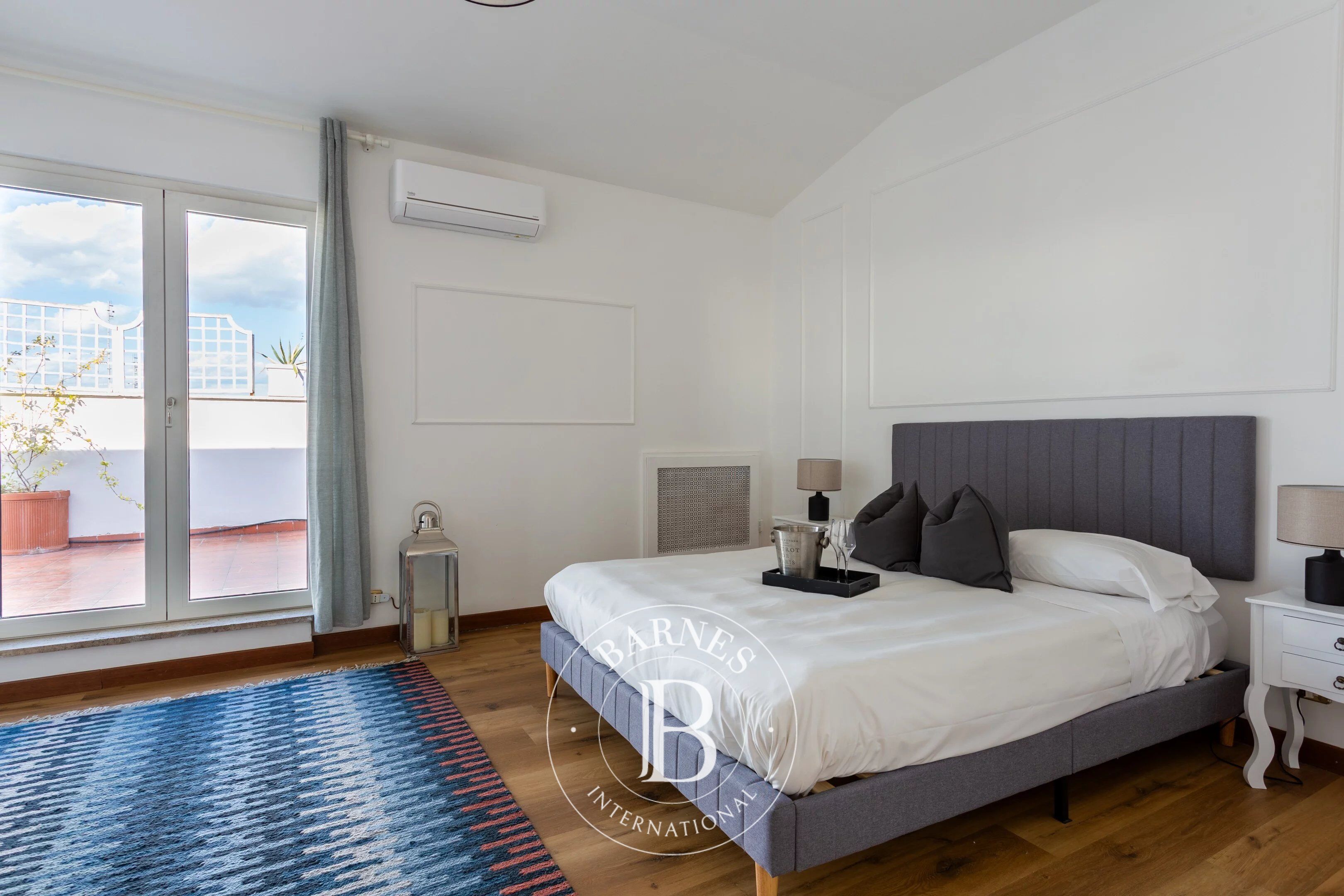 Penthouse Roma - picture 9