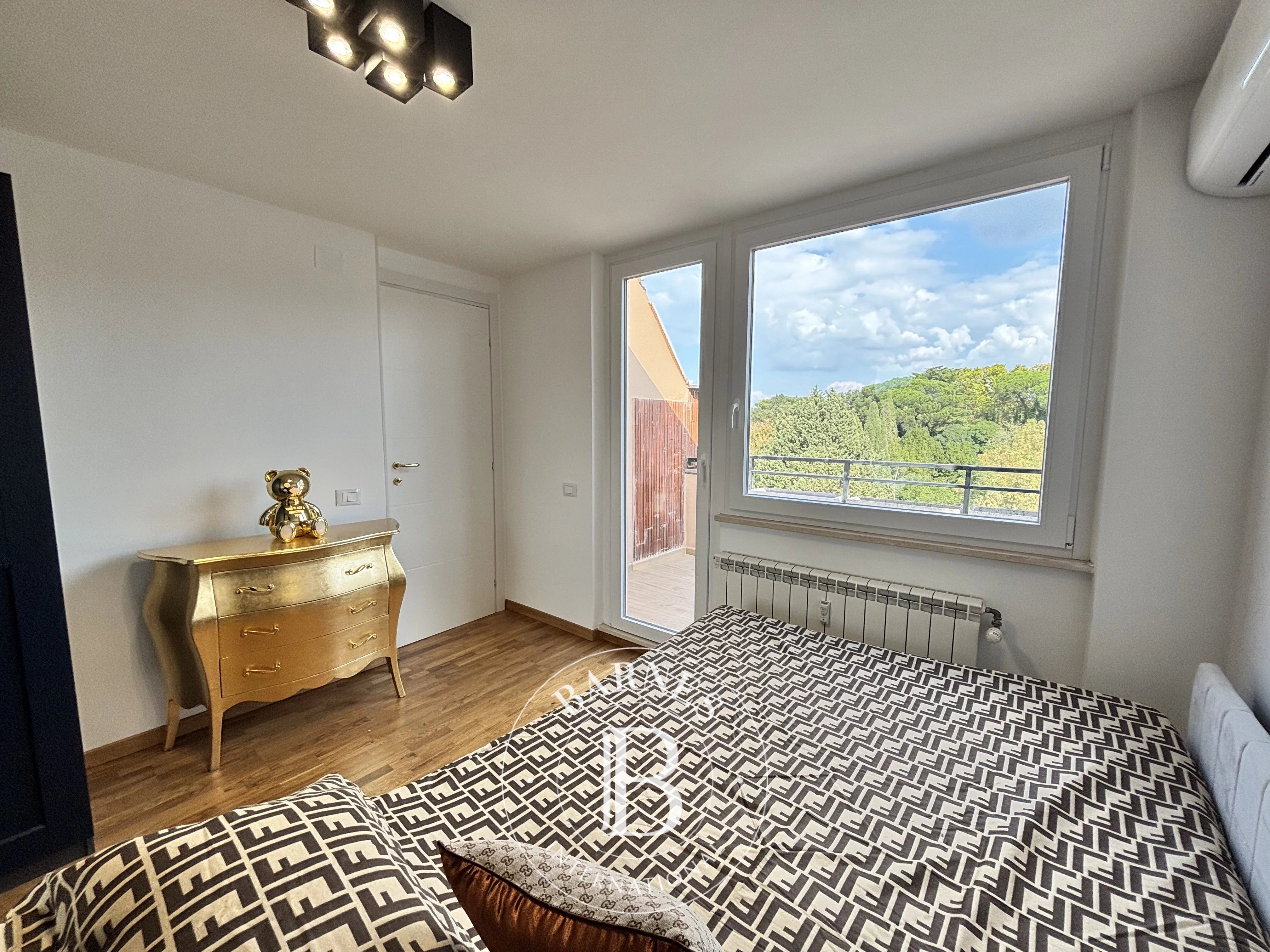 Penthouse Roma - picture 28