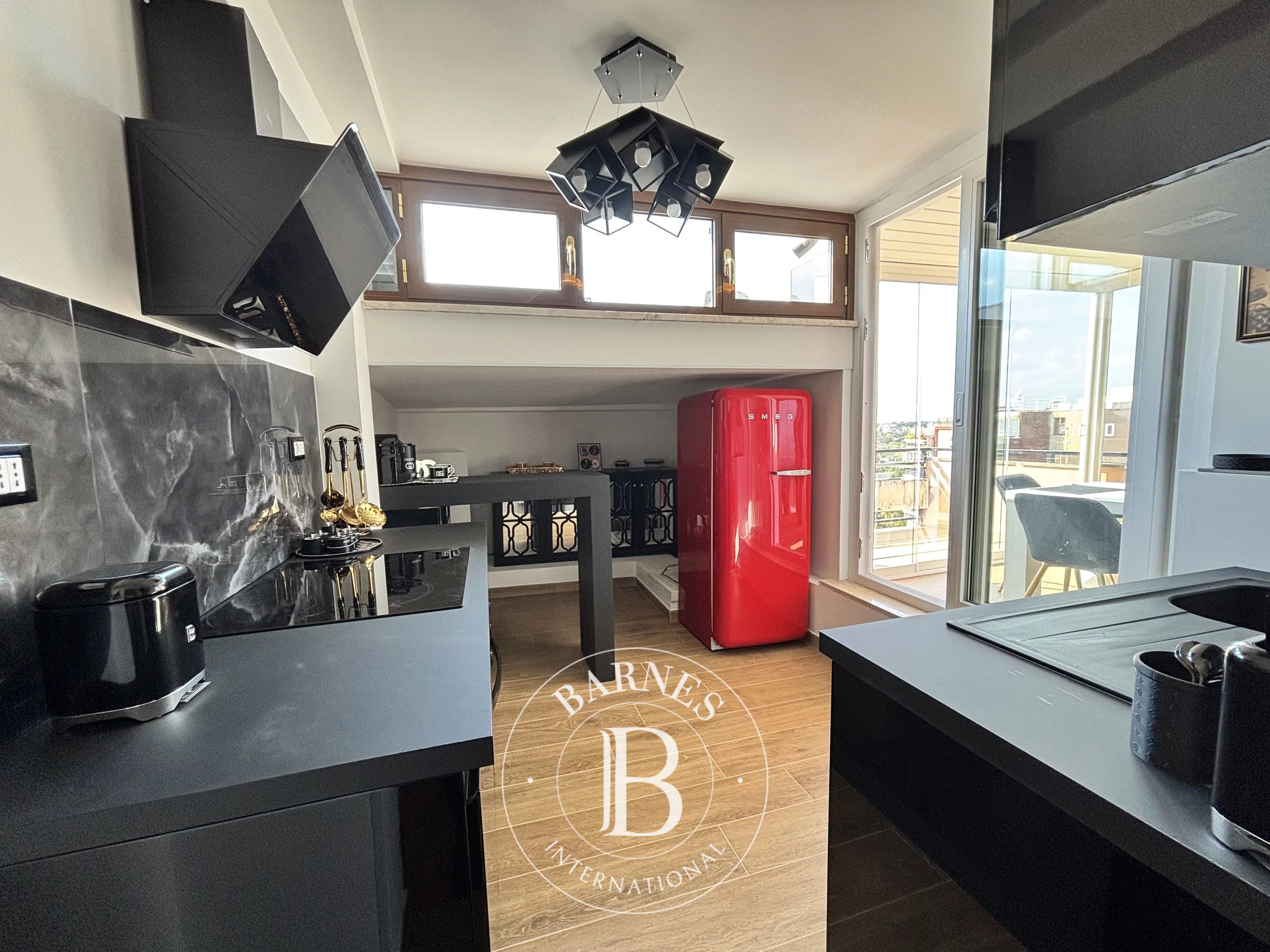 Penthouse Roma - picture 20