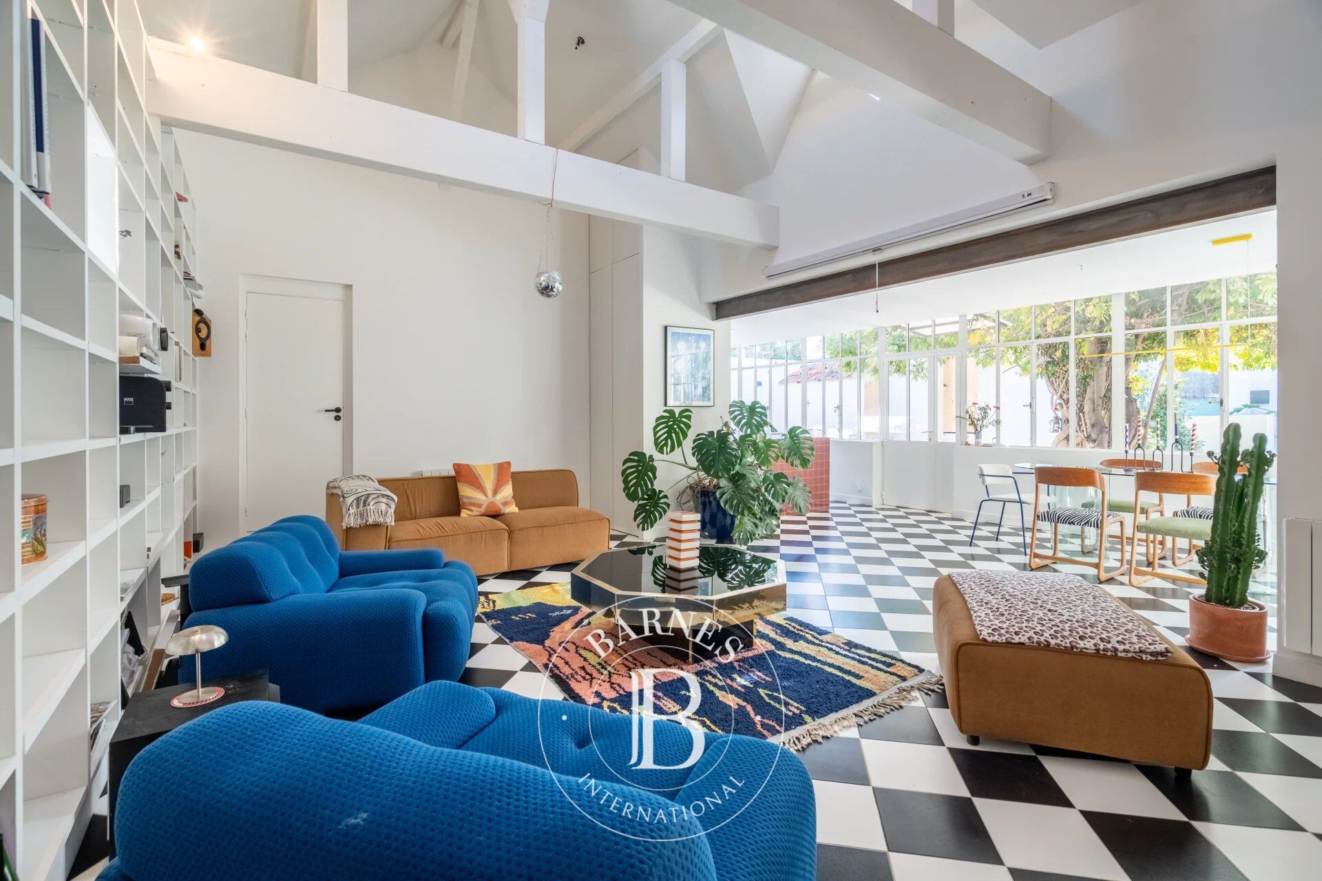 VENTE-MARSEILLE 9eme-VILLAGE DE MAZARGUES-MAISON -JARDIN-PISCINE -2 CHAMBRES-STUDIO INDEPENDANT - picture 2