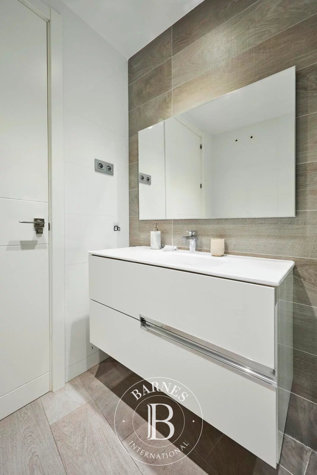 Daire Madrid - picture 11