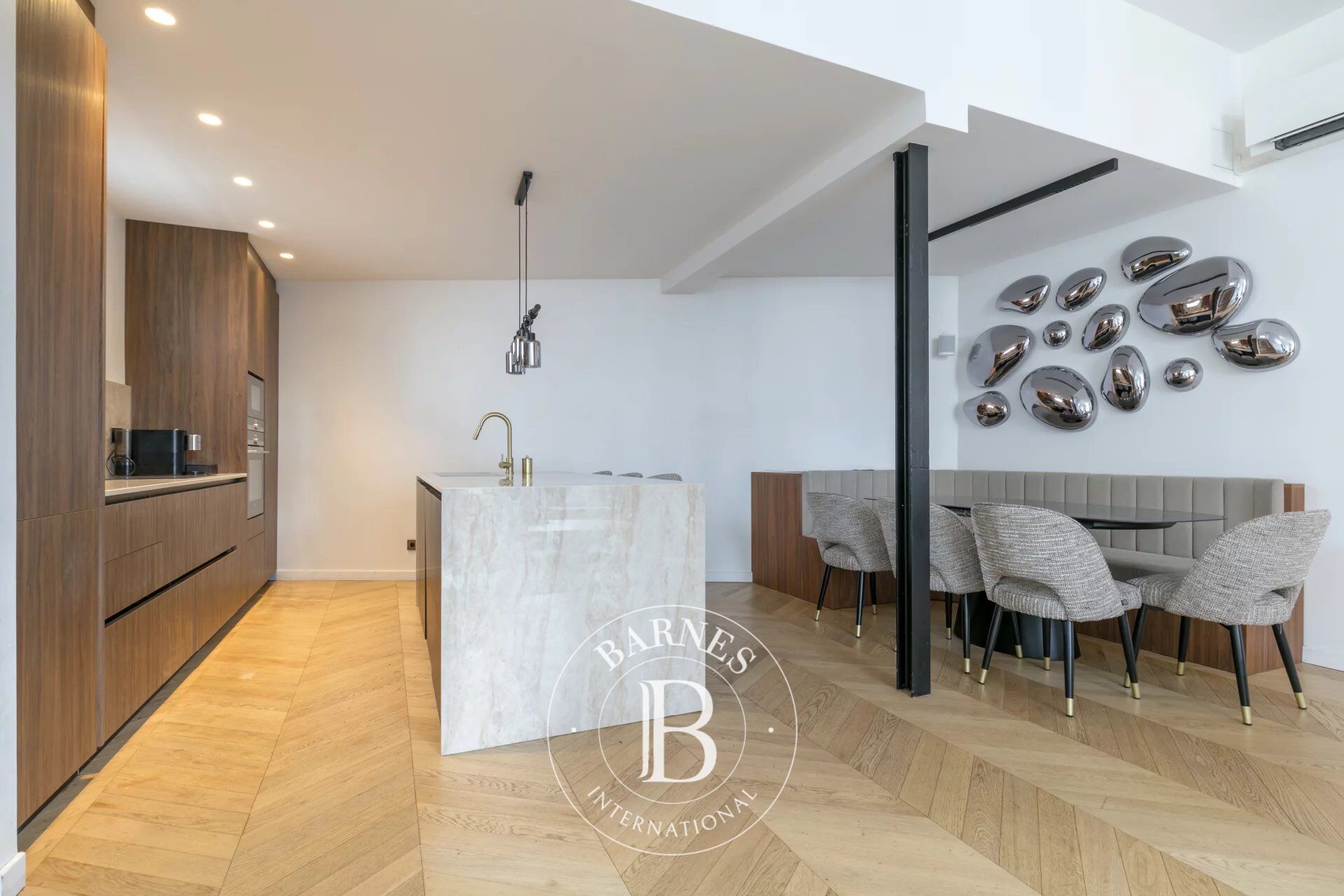 Casa Courbevoie - picture 3