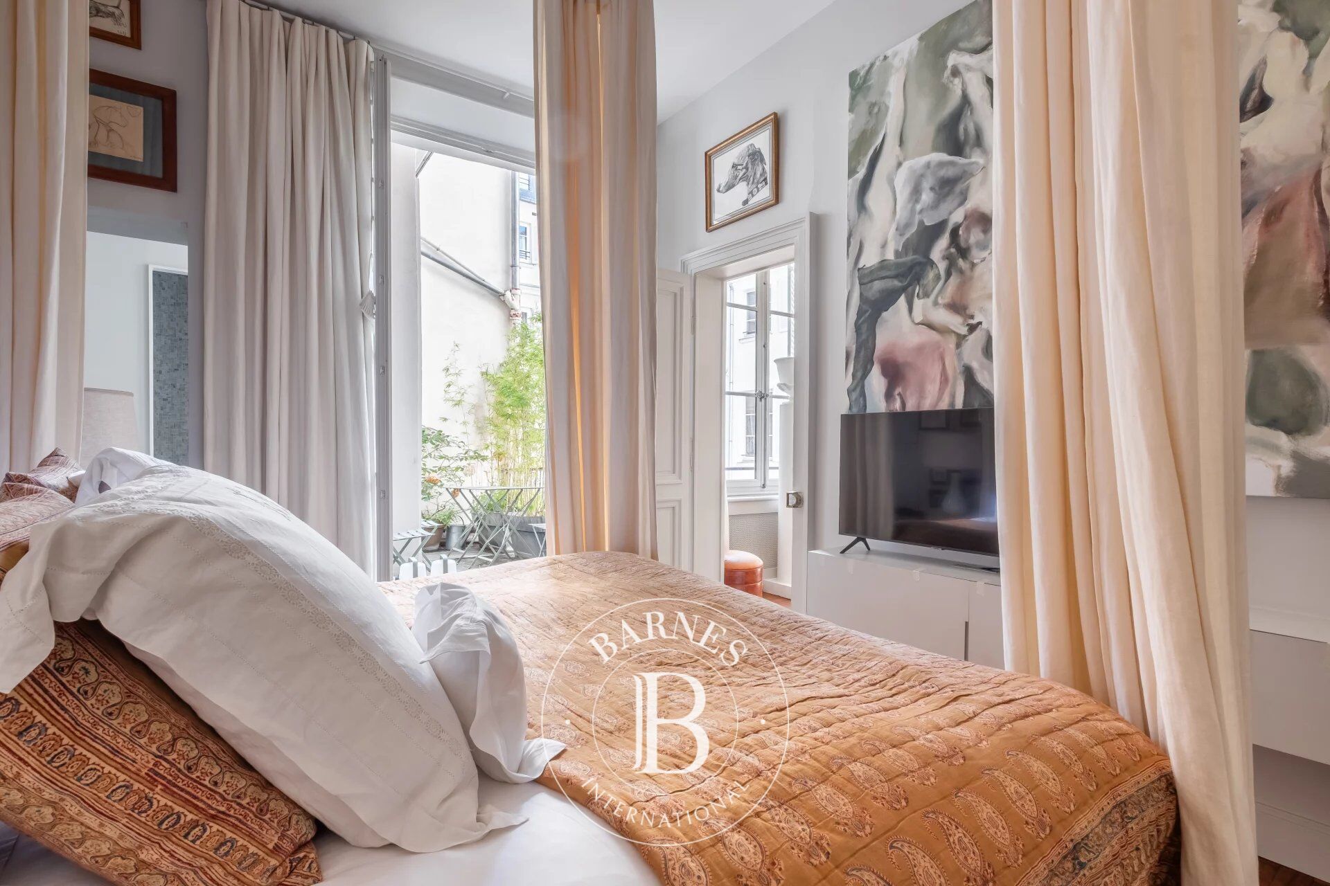 Exclusivité - Appartement - Paris 6 - Saint-Germain-des-Prés - Saints-Pères - lumineux et calme - picture 3