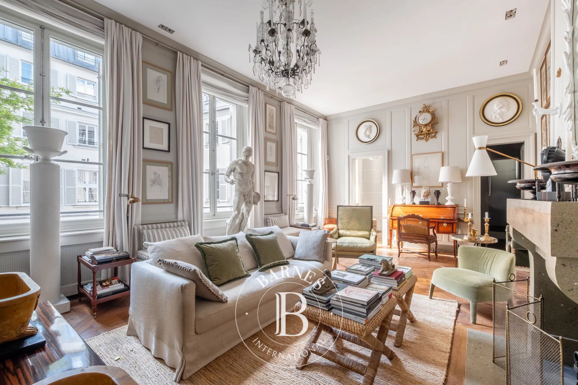 Exclusivité - Appartement - Paris 6 - Saint-Germain-des-Prés - Saints-Pères - lumineux et calme - picture 2