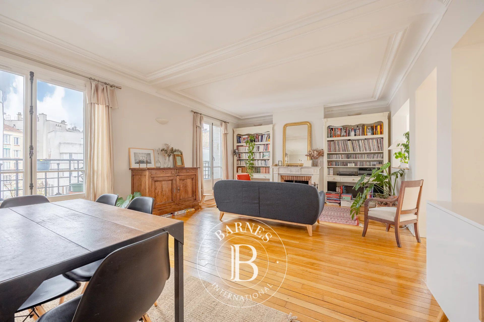 Barnes - Boulogne Marcel Sembat - 87m² (936 sq ft) apartment in a beautiful old building - picture 1