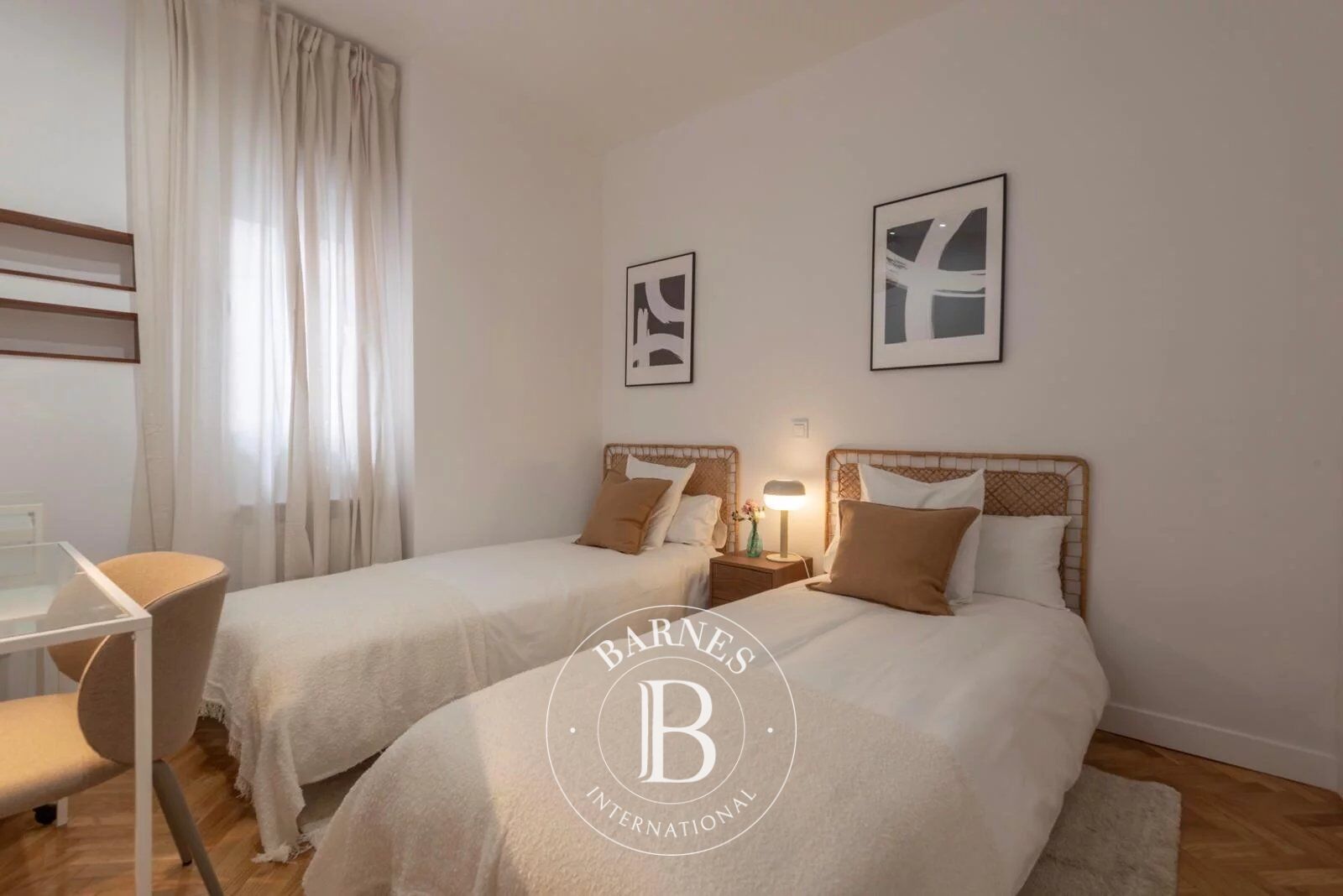 Daire Madrid - picture 11