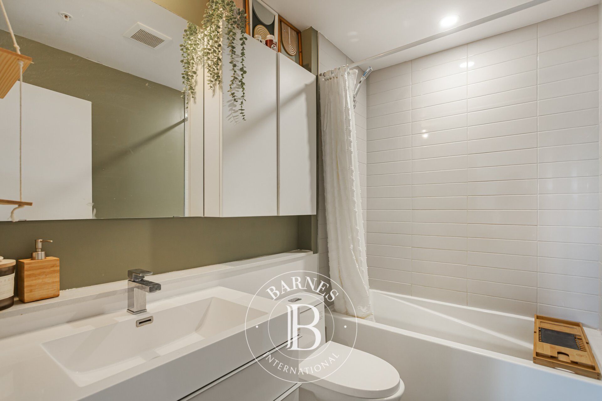 Daire Pointe-Claire - picture 16