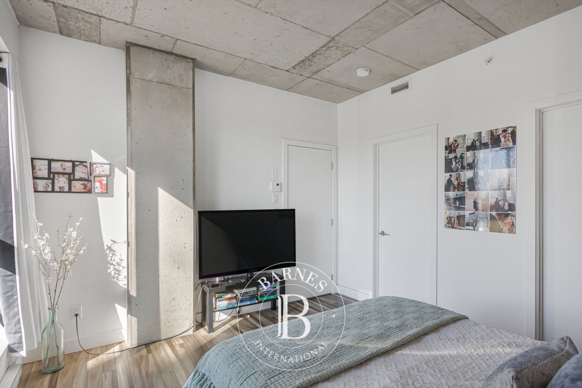 Daire Pointe-Claire - picture 11