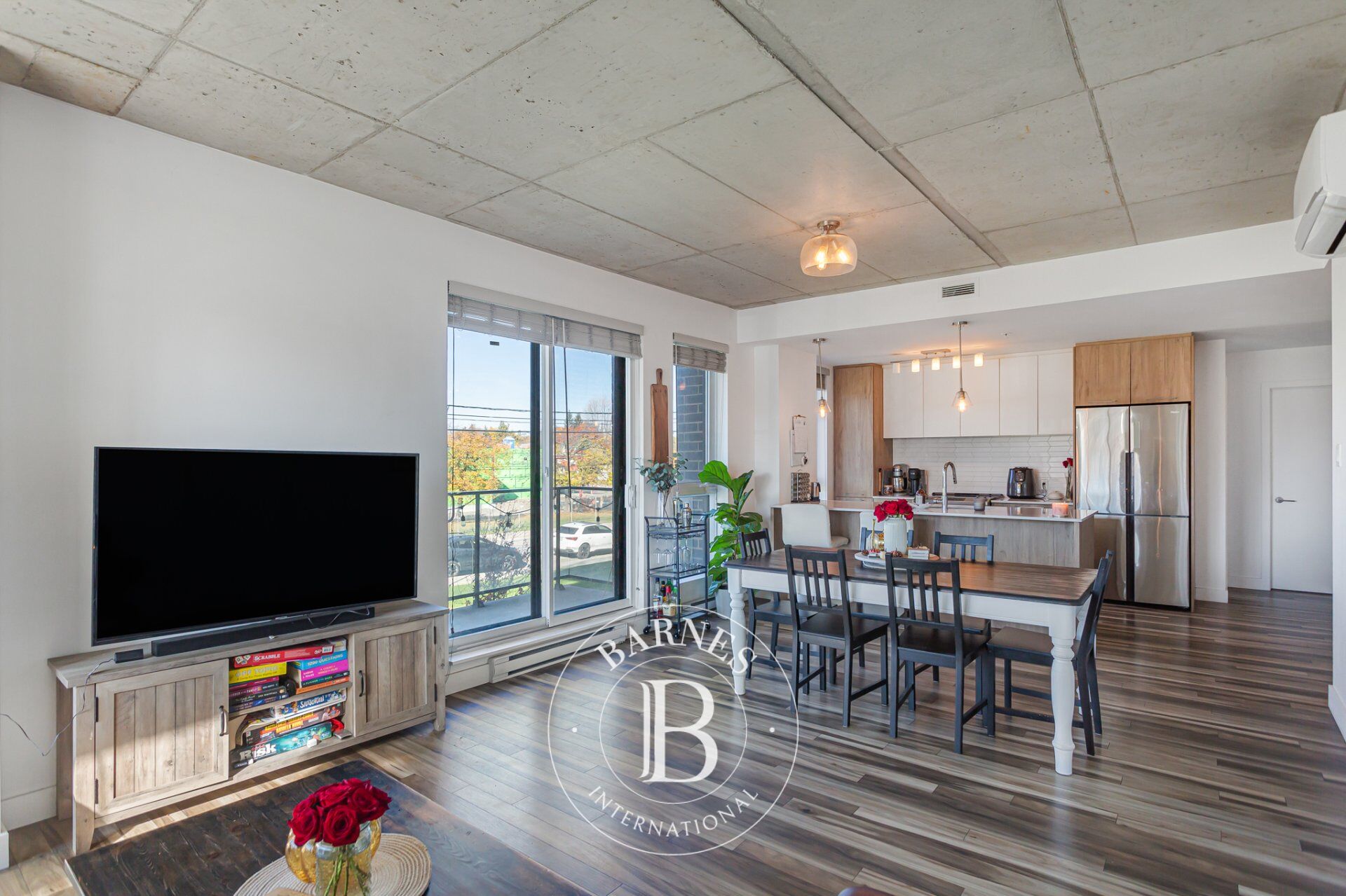 Daire Pointe-Claire - picture 9