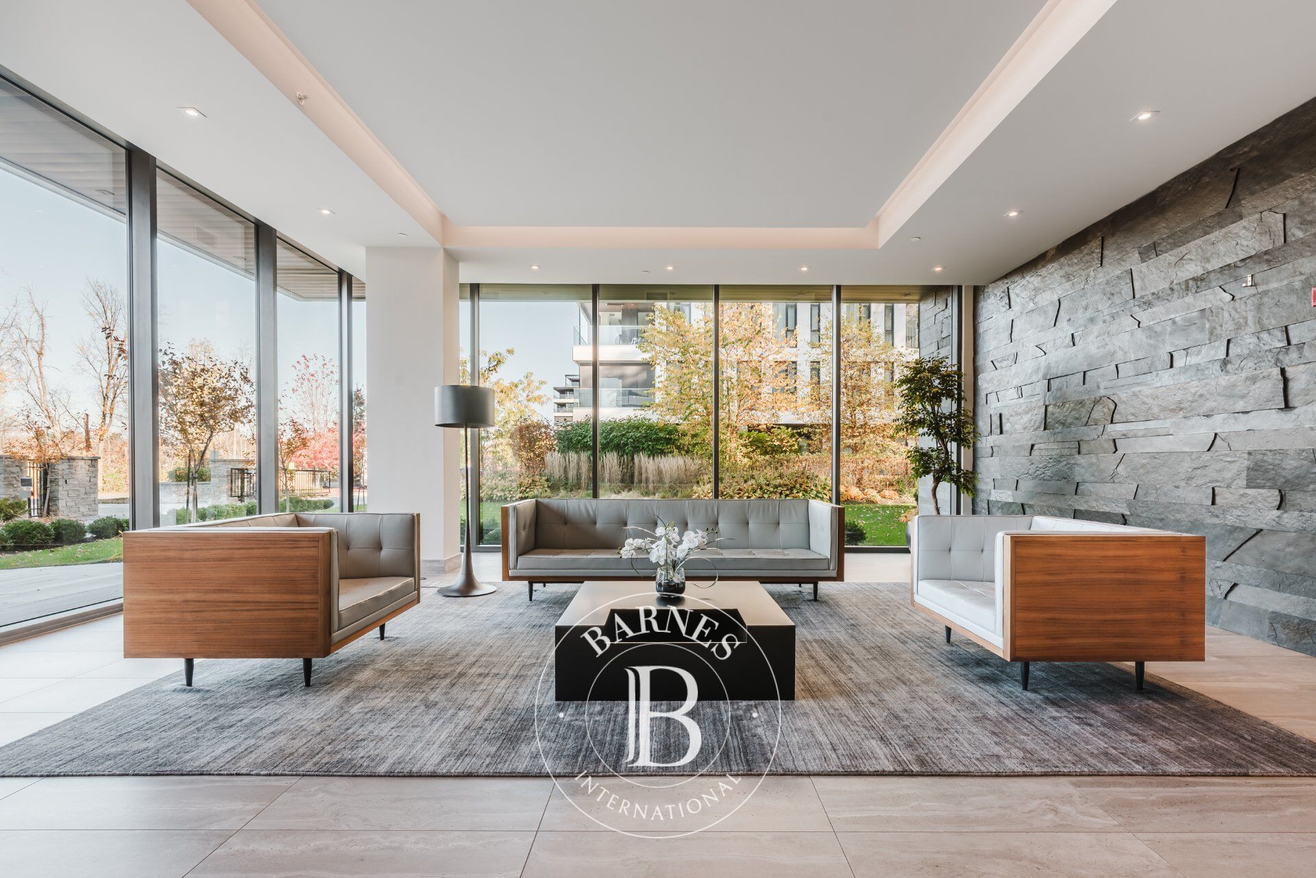 Daire Laval (Laval-sur-le-Lac)