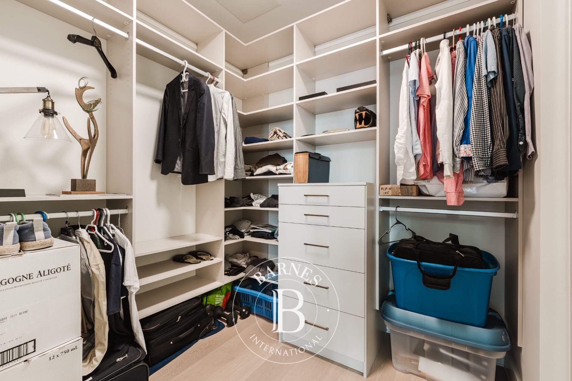 Daire Laval (Laval-sur-le-Lac) - picture 13