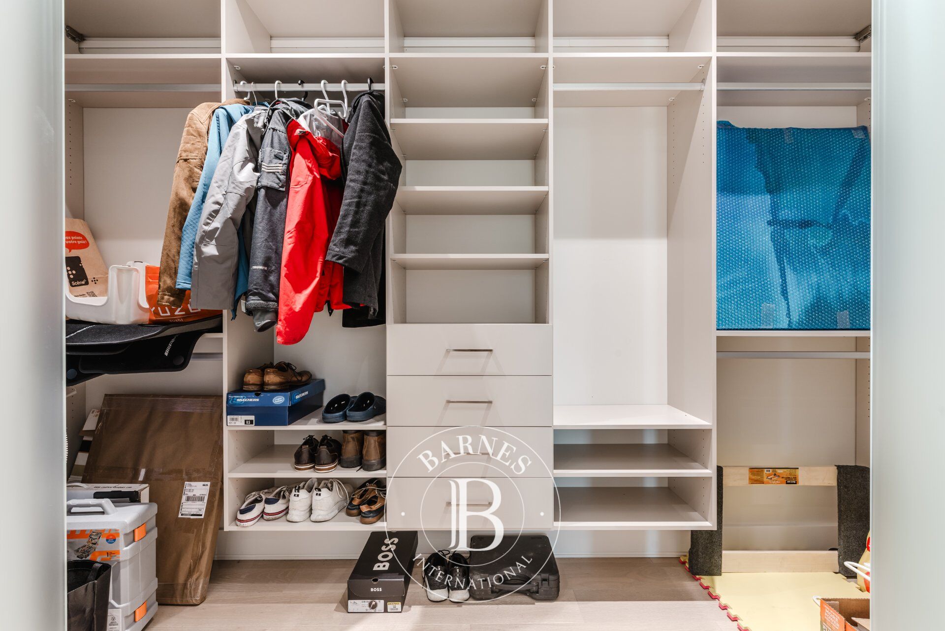 Daire Laval (Laval-sur-le-Lac) - picture 19