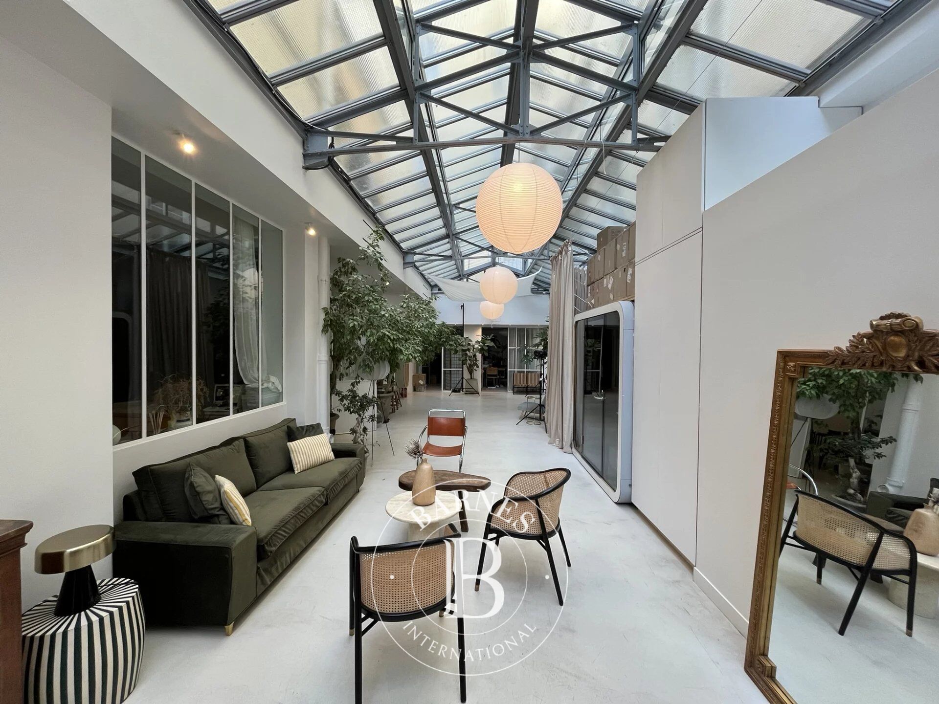 Local industriel - 200 m² - PARIS 11 -  A VENDRE - picture 2