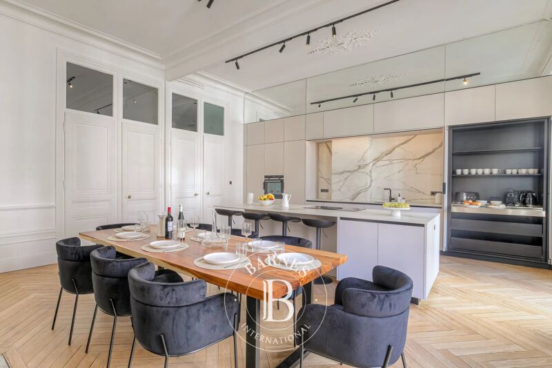 For Sale, Apartment Lyon 6ème - picture 2