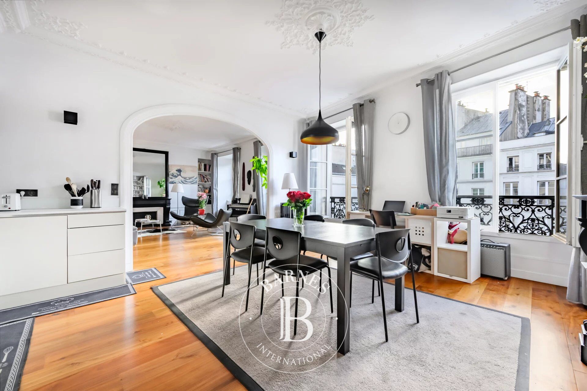 Piso Paris 4ème - picture 3