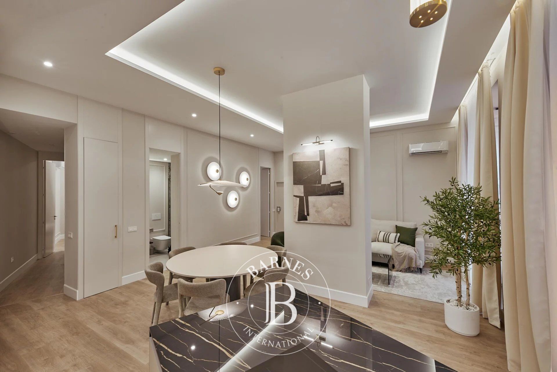 Daire Madrid - picture 4