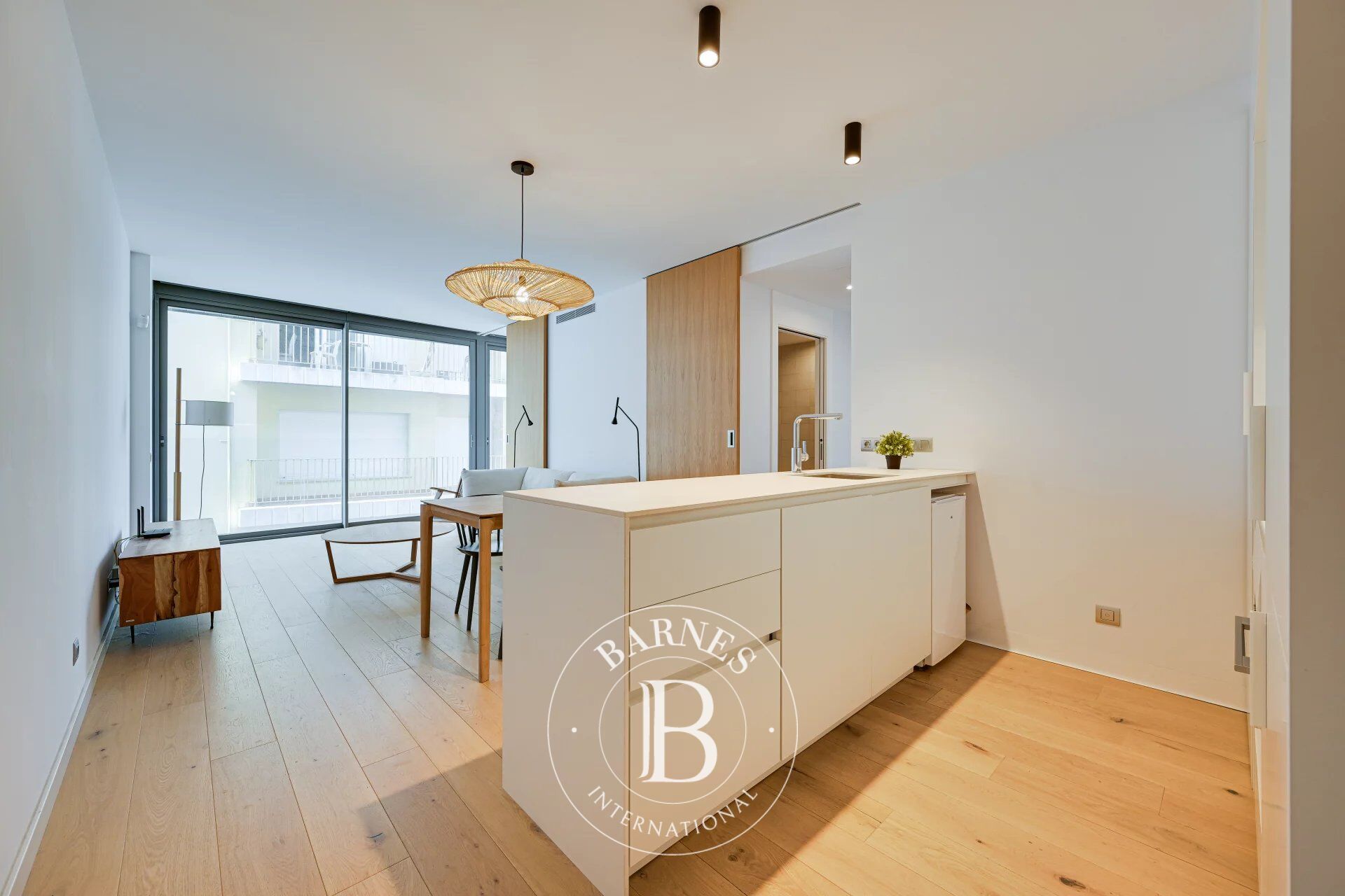 Apartamentos de nueva construcción en primera línea de mar en Lloret de Mar, Costa Brava - picture 3