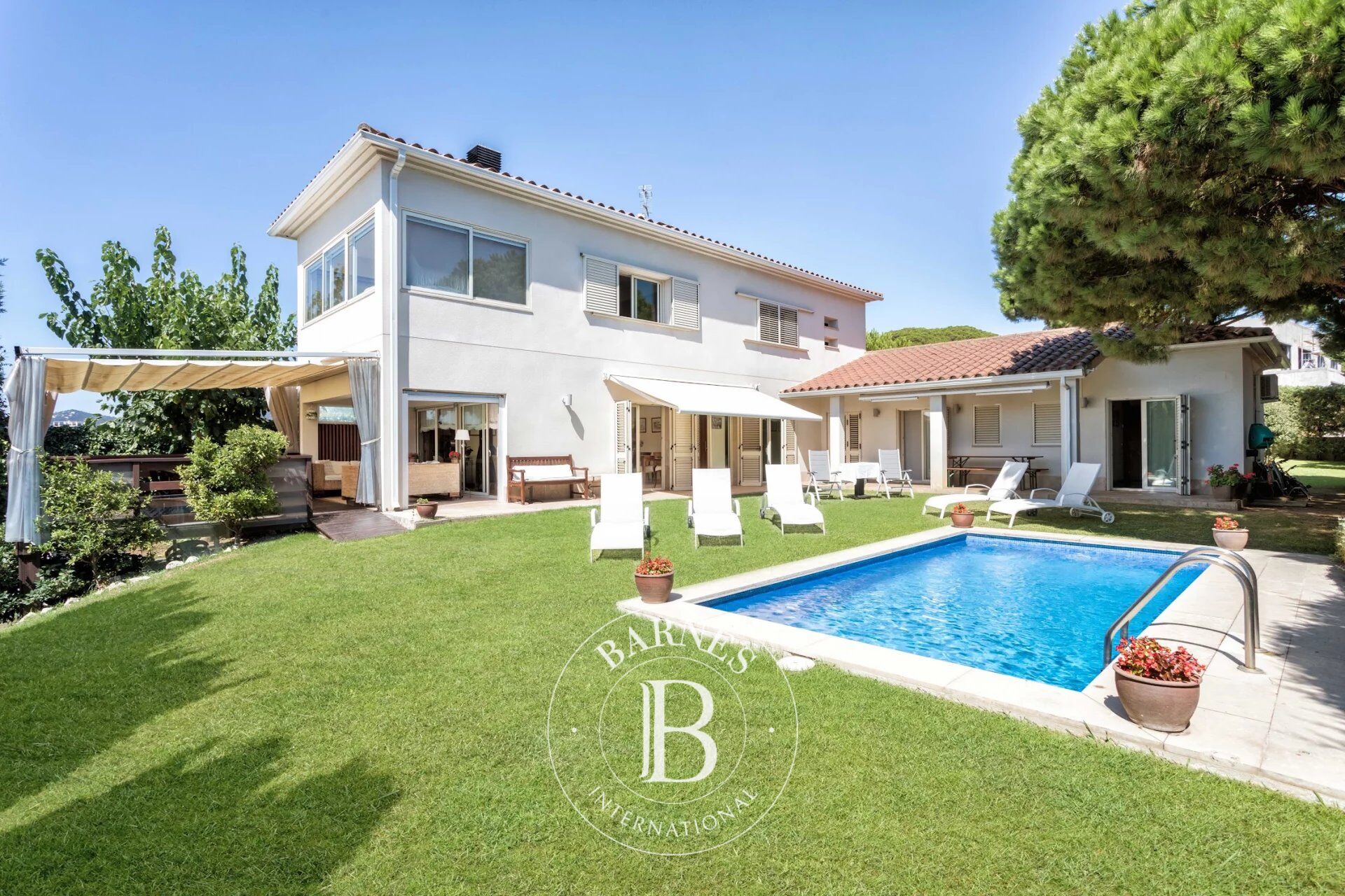 Villa S'Agaro - picture 1